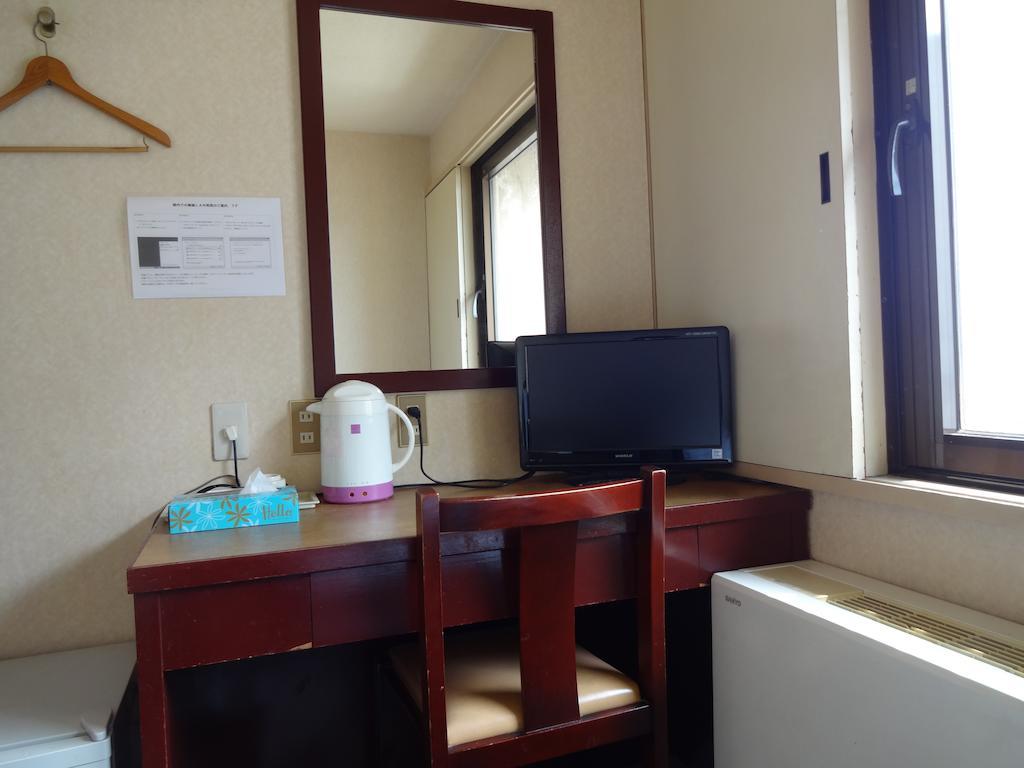Business Hotel Tateyama Toyama Zimmer foto