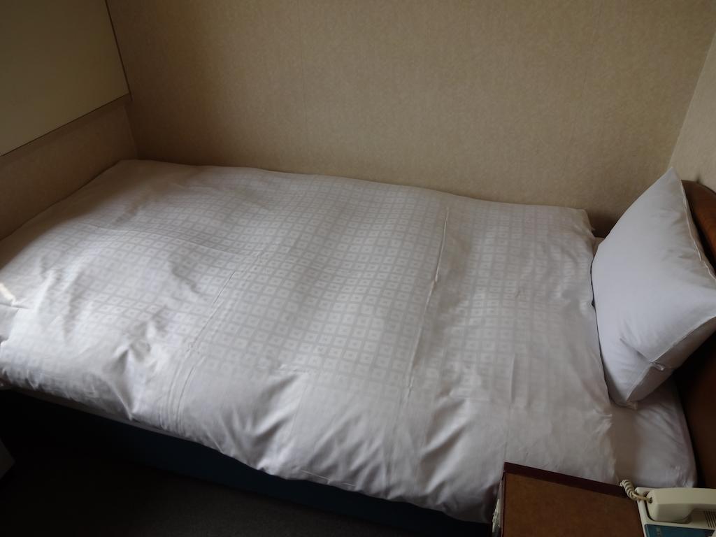 Business Hotel Tateyama Toyama Zimmer foto